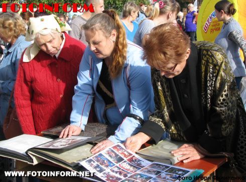 Творческие люди разных поколений собрались в центре Кировограда (ФОТО)